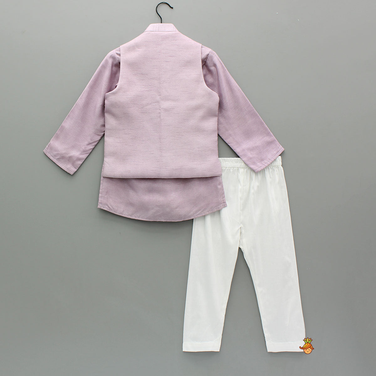 Stunning Ethnic Kurta With Floral Embroidered Jacket And Pyjama
