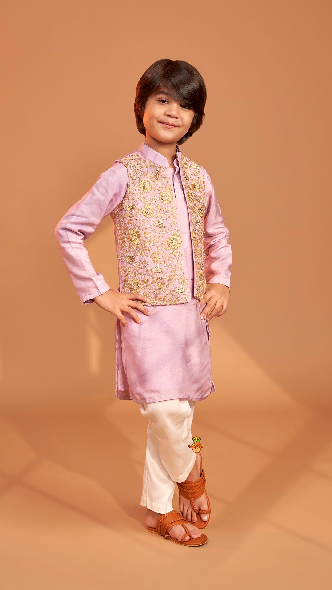 Stunning Ethnic Kurta With Floral Embroidered Jacket And Pyjama