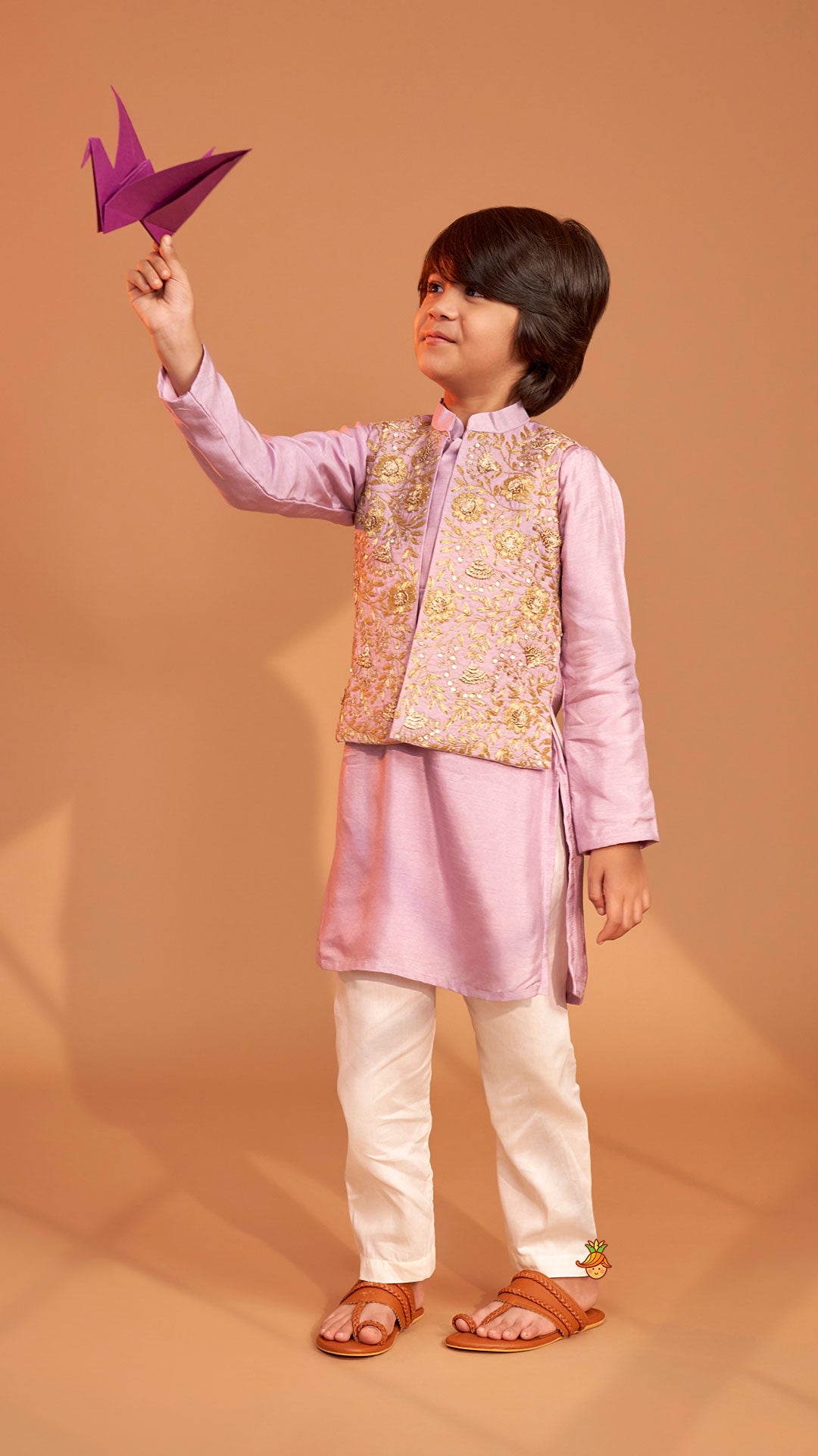 Stunning Ethnic Kurta With Floral Embroidered Jacket And Pyjama
