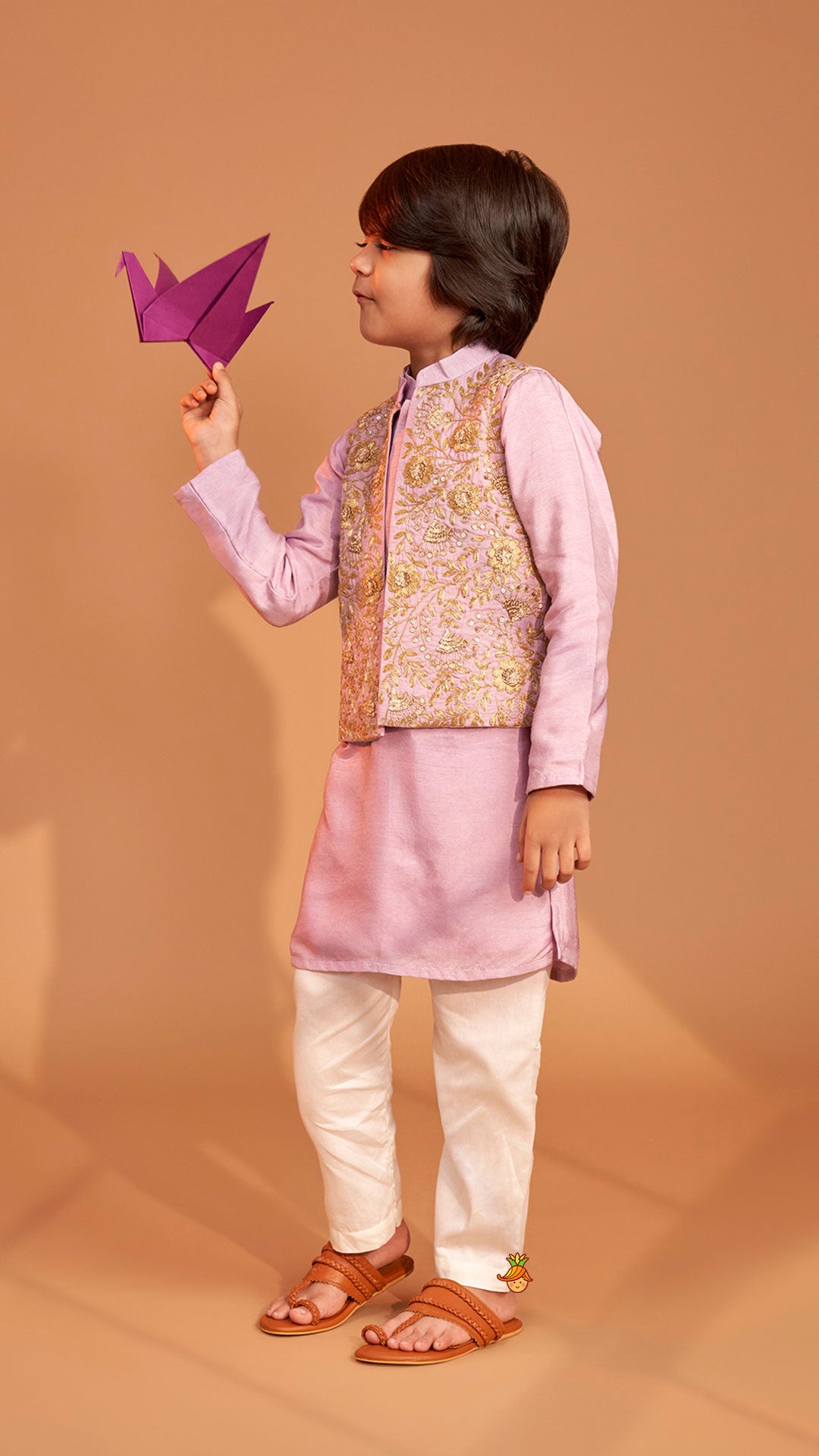 Stunning Ethnic Kurta With Floral Embroidered Jacket And Pyjama