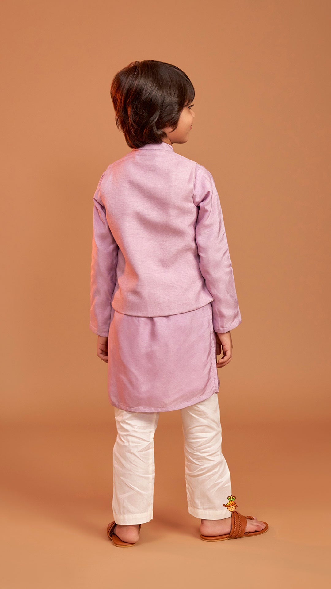 Stunning Ethnic Kurta With Floral Embroidered Jacket And Pyjama