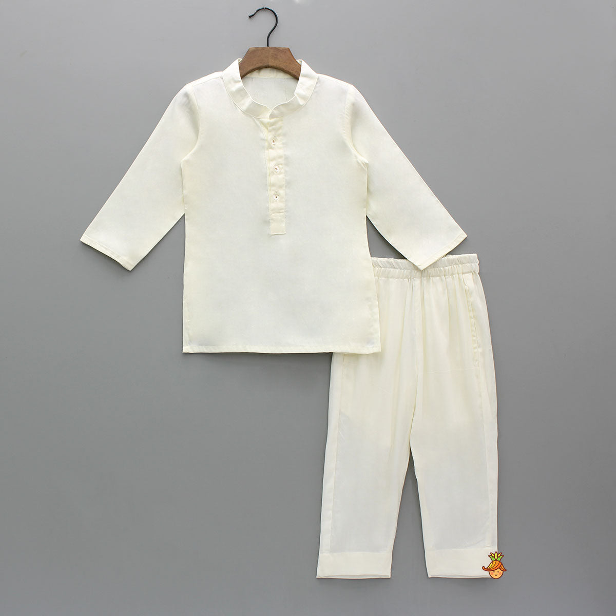 Off White Kurta With Ethnic Embroidered Front Open Jacket And Pyjama