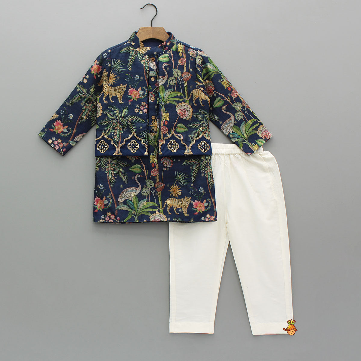 Jungle Printed Jacket Style Kurta With Pyjama