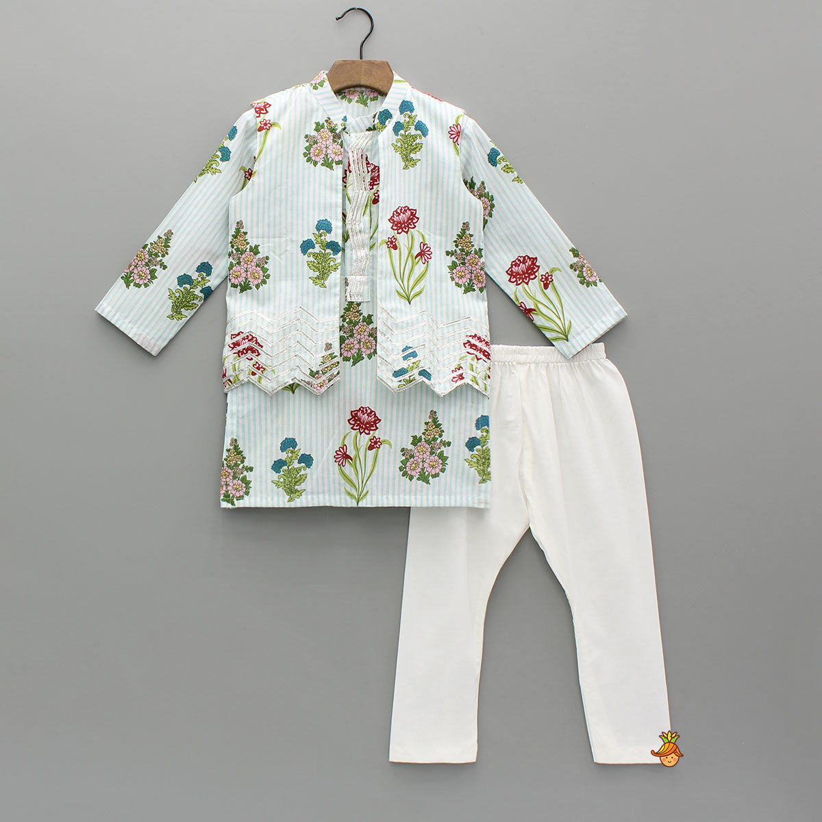 Floral Printed Striped Kurta With Front Open Floral Jacket And Pyjama