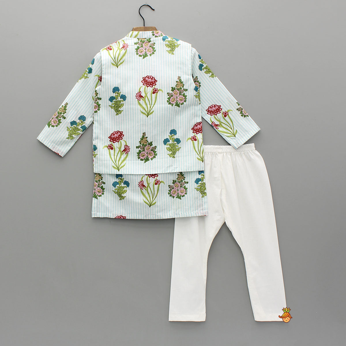 Floral Printed Striped Kurta With Front Open Floral Jacket And Pyjama