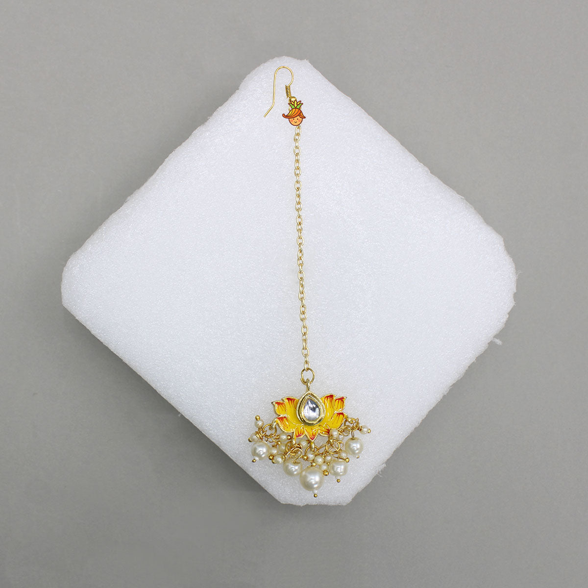 Ethnic Embellished Yellow Floral Maang Tikka