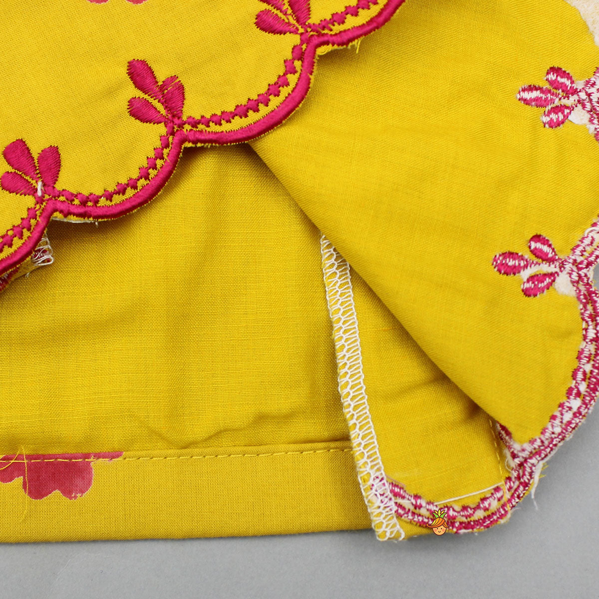 Scallop Detailed Floral Top With Floral Printed Lehenga