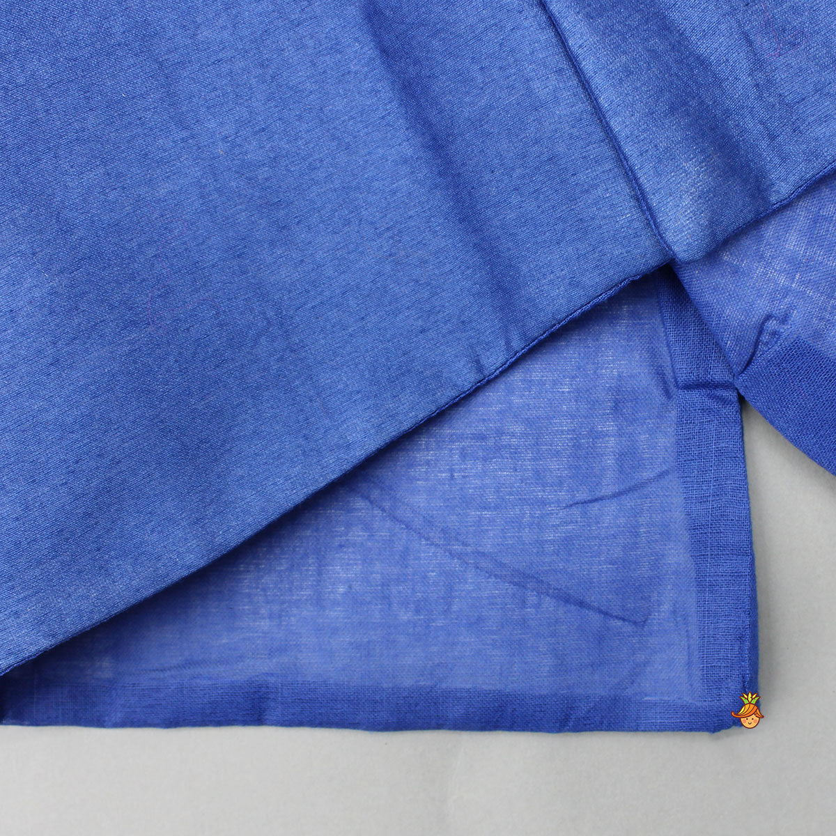 Pin Tuck Detailed Kurta With Embroidered Jacket And Pyjama
