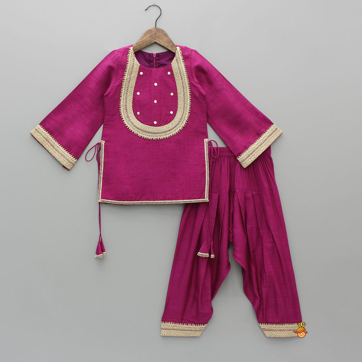 Yoke-Detail Ethnic Kurti With Matching Salwar And Dupatta