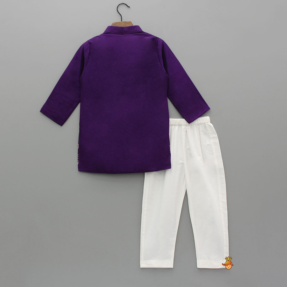 Purple Leaf Embroidered Kurta With Pyjama