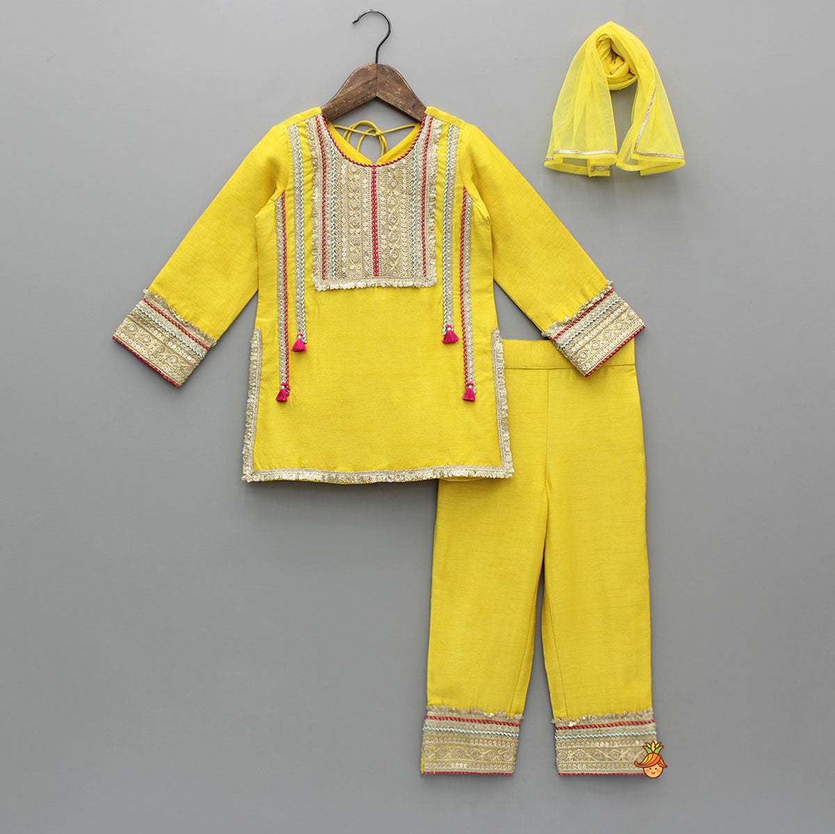 Lace Adorned Kurti With Matching Pant And Dupatta