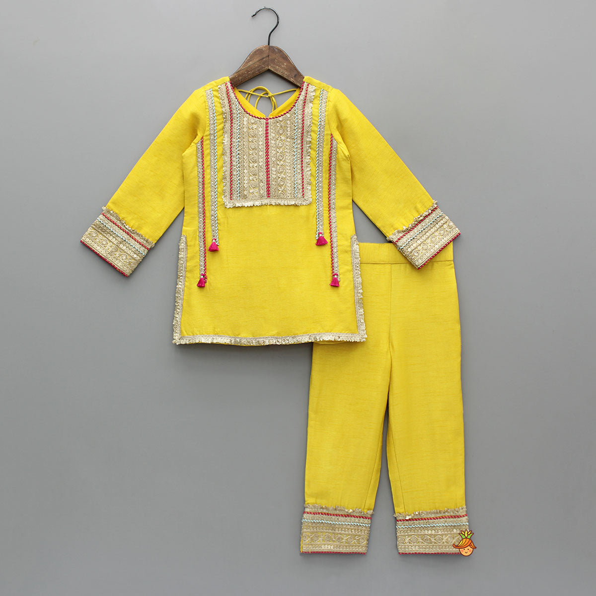 Lace Adorned Kurti With Matching Pant And Dupatta