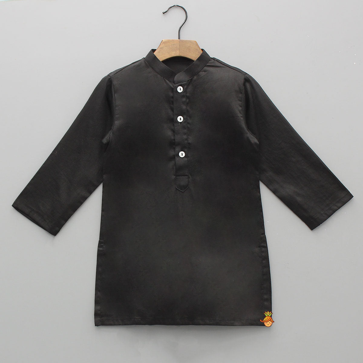 Ethnic Elegant Kurta With Pocket Detail Printed Jacket And Pyjama