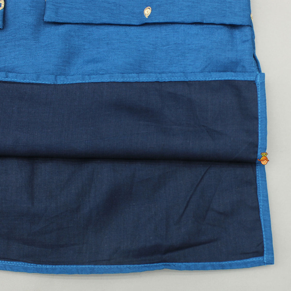 Faux Jacket Style Embroidered Kurta With Pyjama