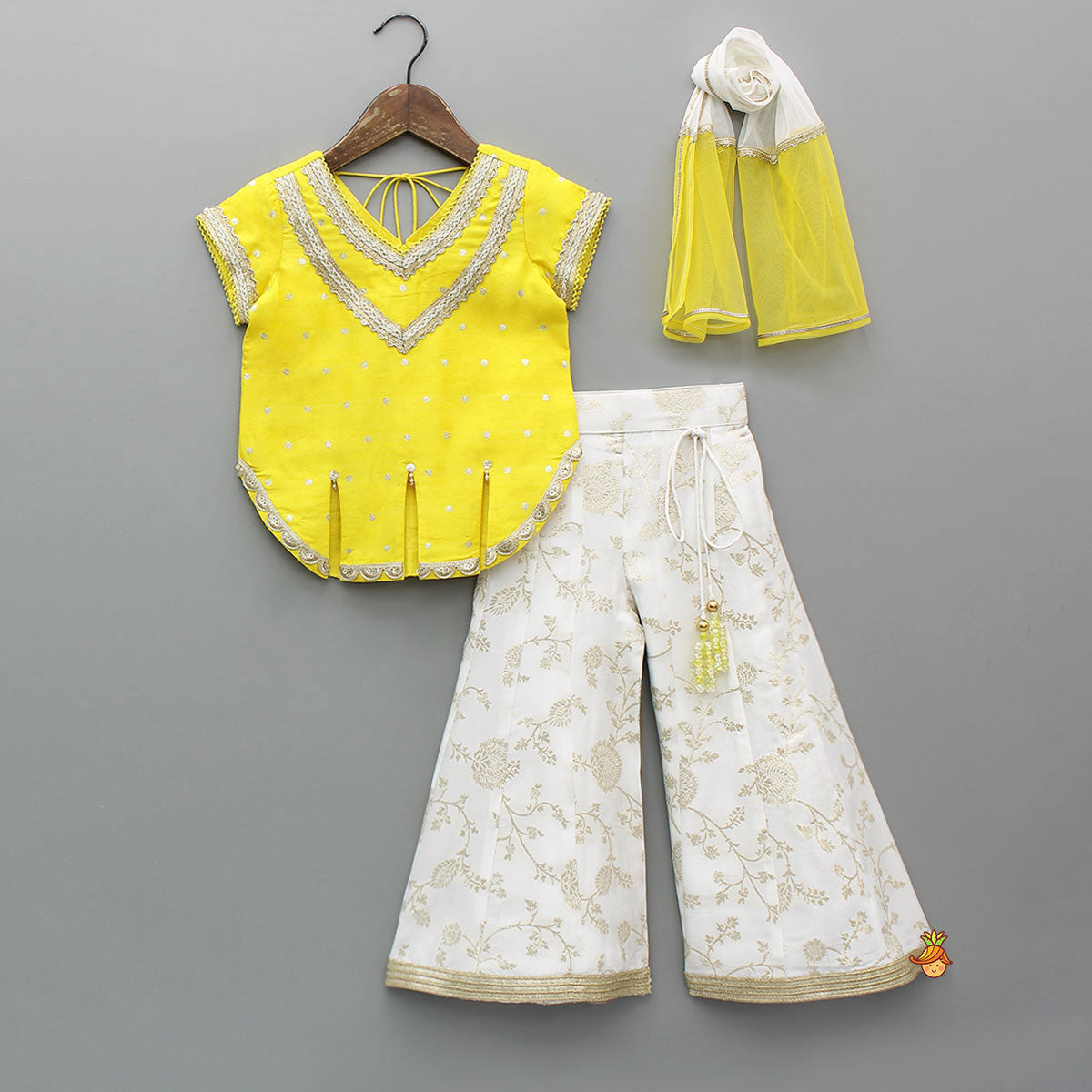 Curved Hem V-Neck Top With Brocade Palazzo And Dual-Tone Dupatta