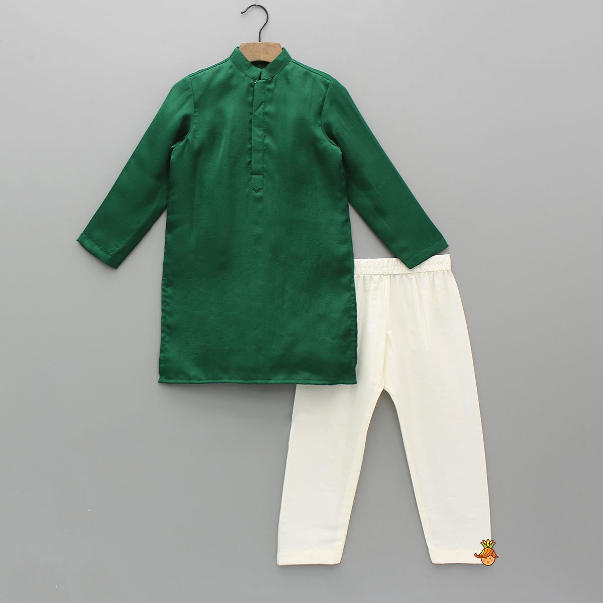 Ethnic Kurta With Floral-Embroidered Exquisite Jacket And Pyjama