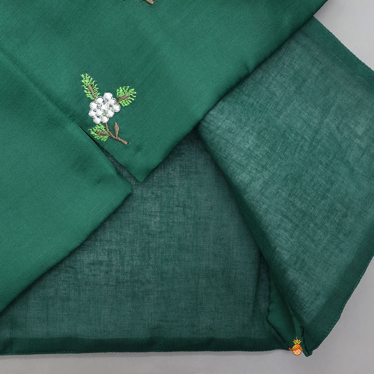 Ethnic Kurta With Floral-Embroidered Exquisite Jacket And Pyjama
