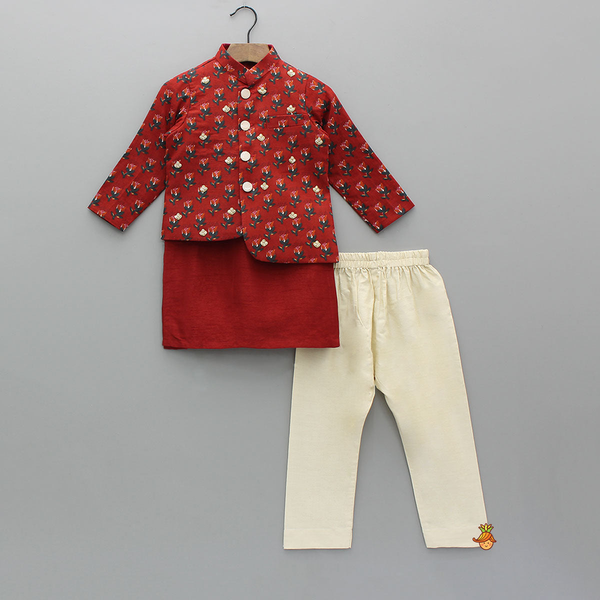 Kurta With Pocket-Detail Asymmetric Jacket And Pyjama
