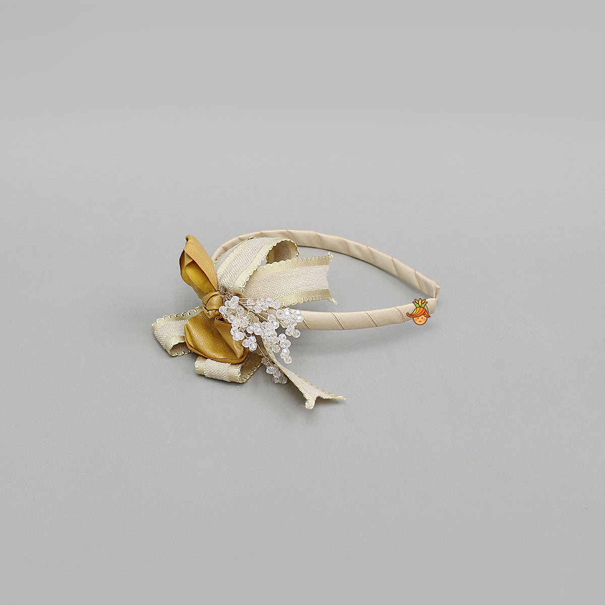 Bow Hair Band Detailed With Textured Ribbons