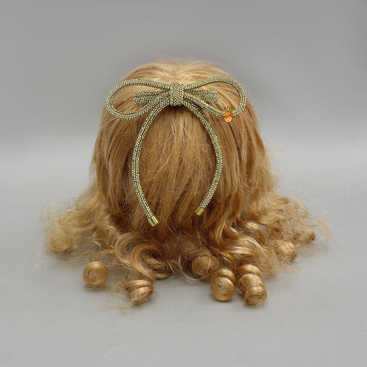 Beautiful Knot-Detail Bow Hair Clip