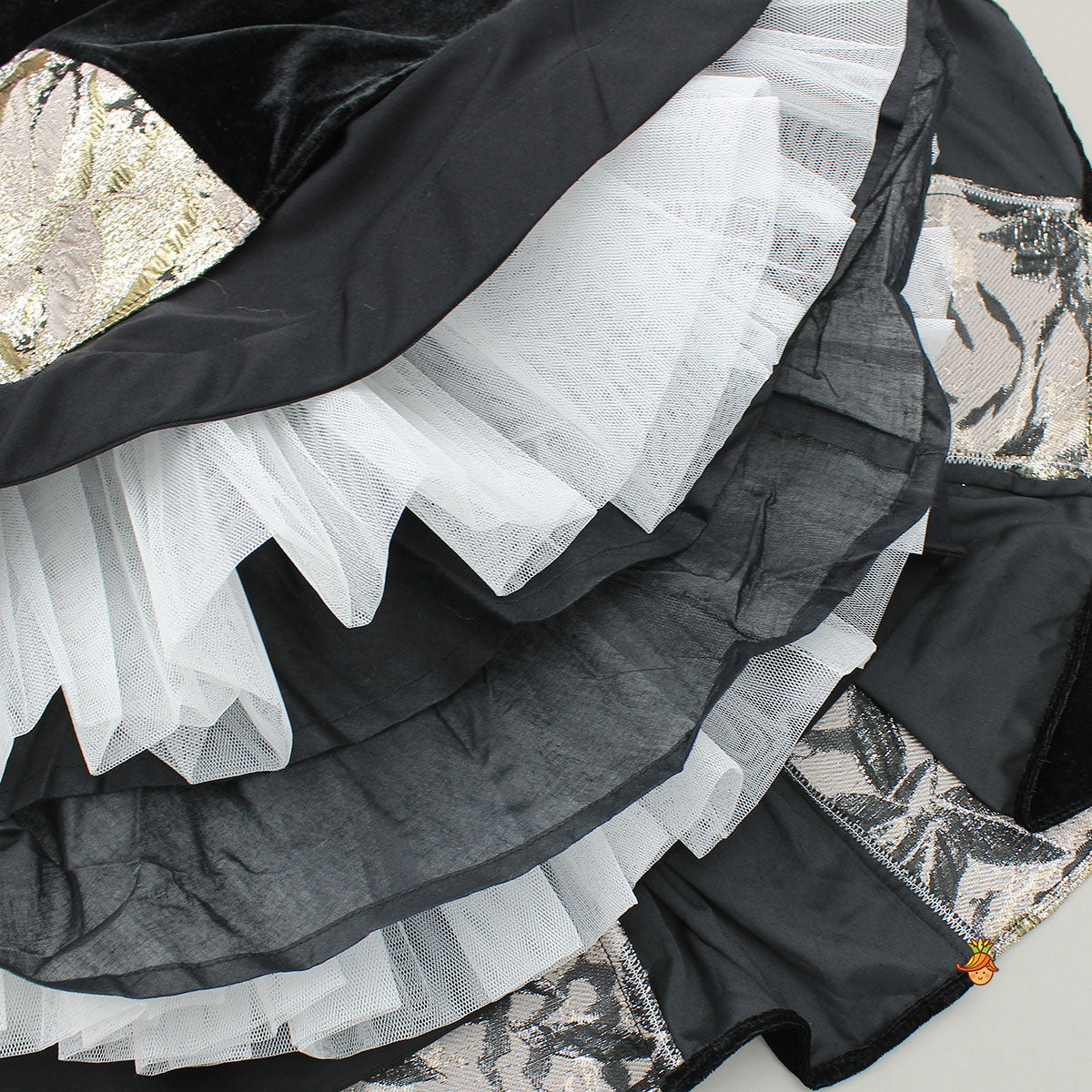 Elegant Velvet Inner Top With Halter Neck Fur Top And Gorgeous Dual-Tone Panelled Lehenga