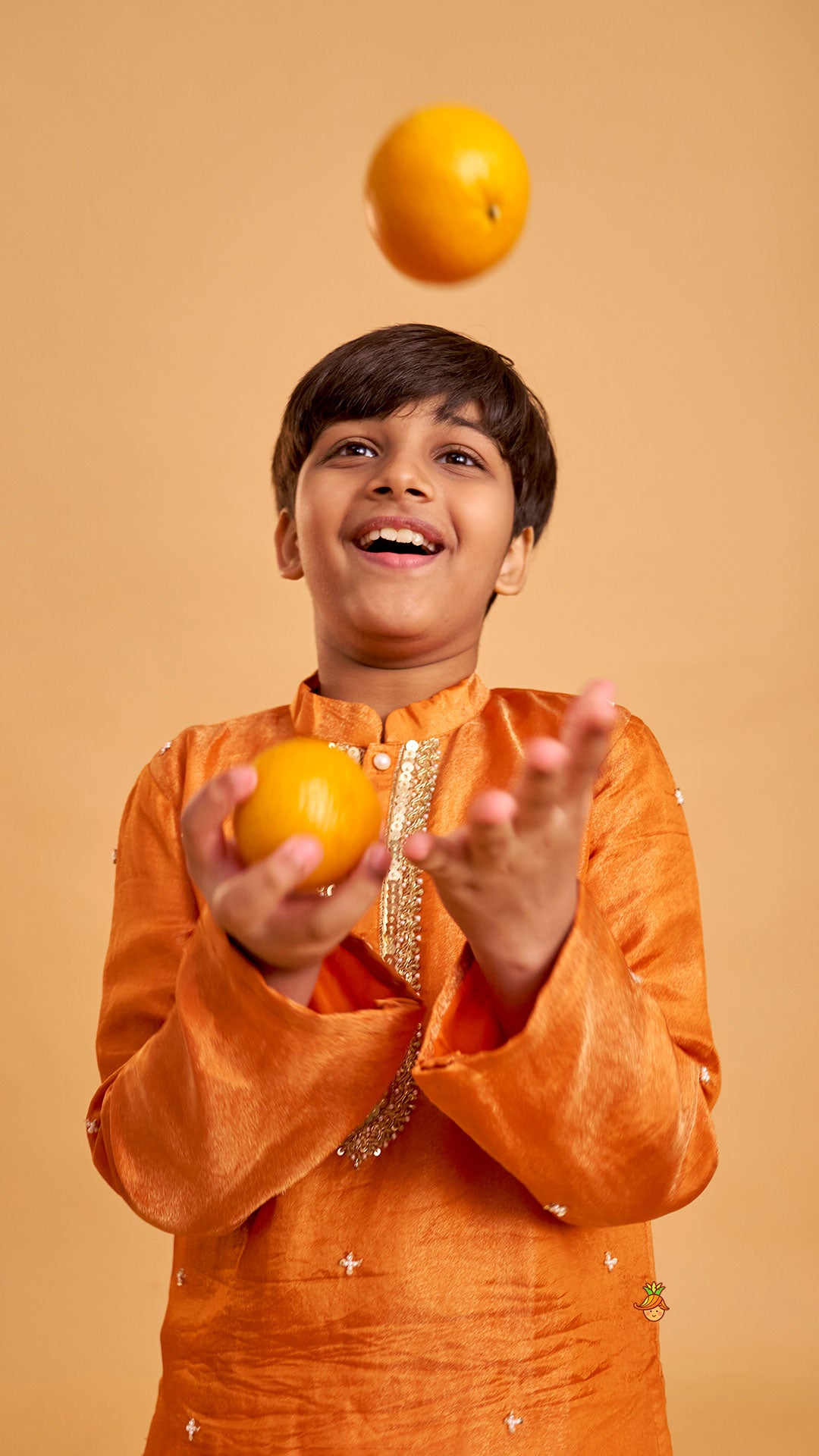 Shimmery Kurta With Embroidered Placket And Pyjama