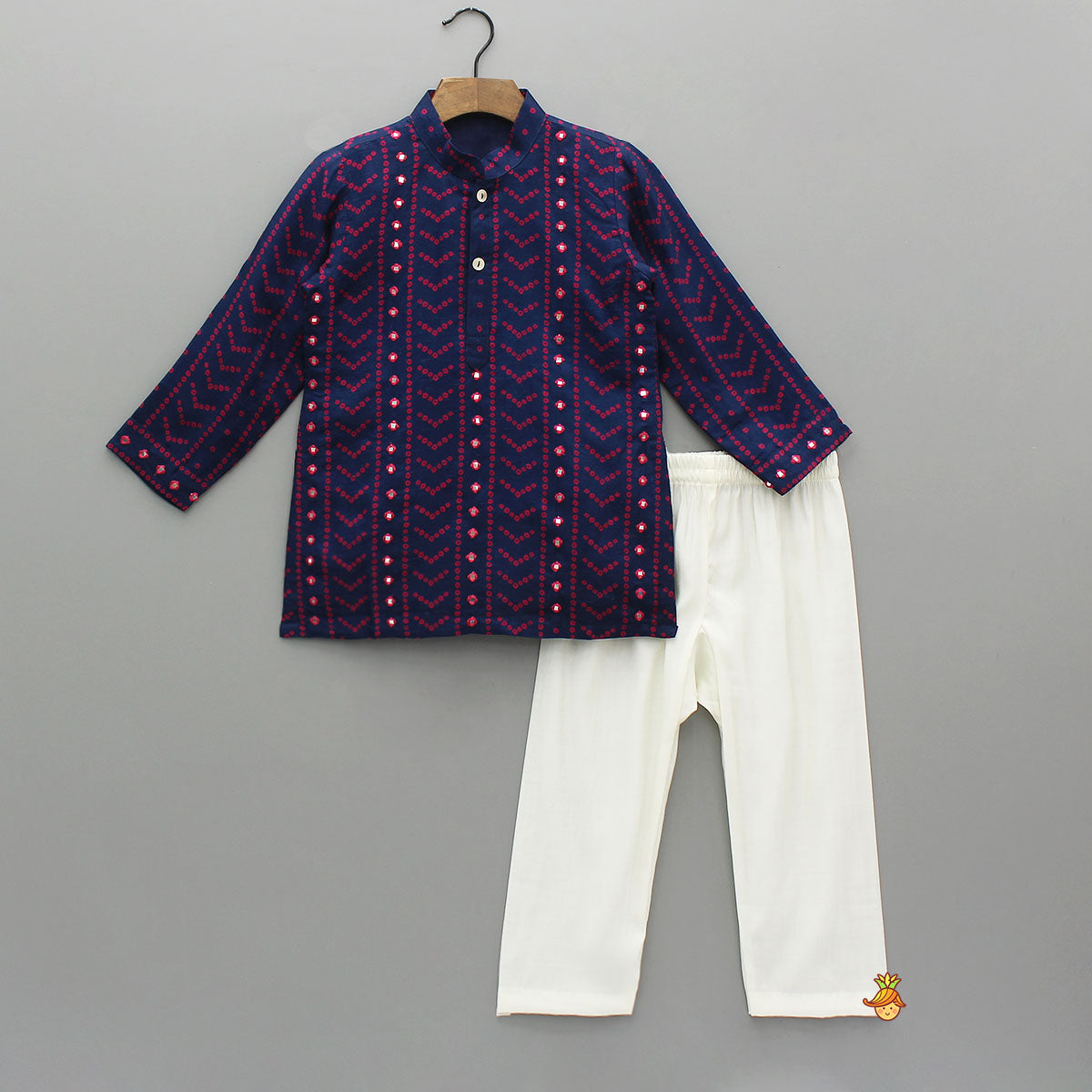 Bandhani Printed Ethnic Kurta And Pyjama