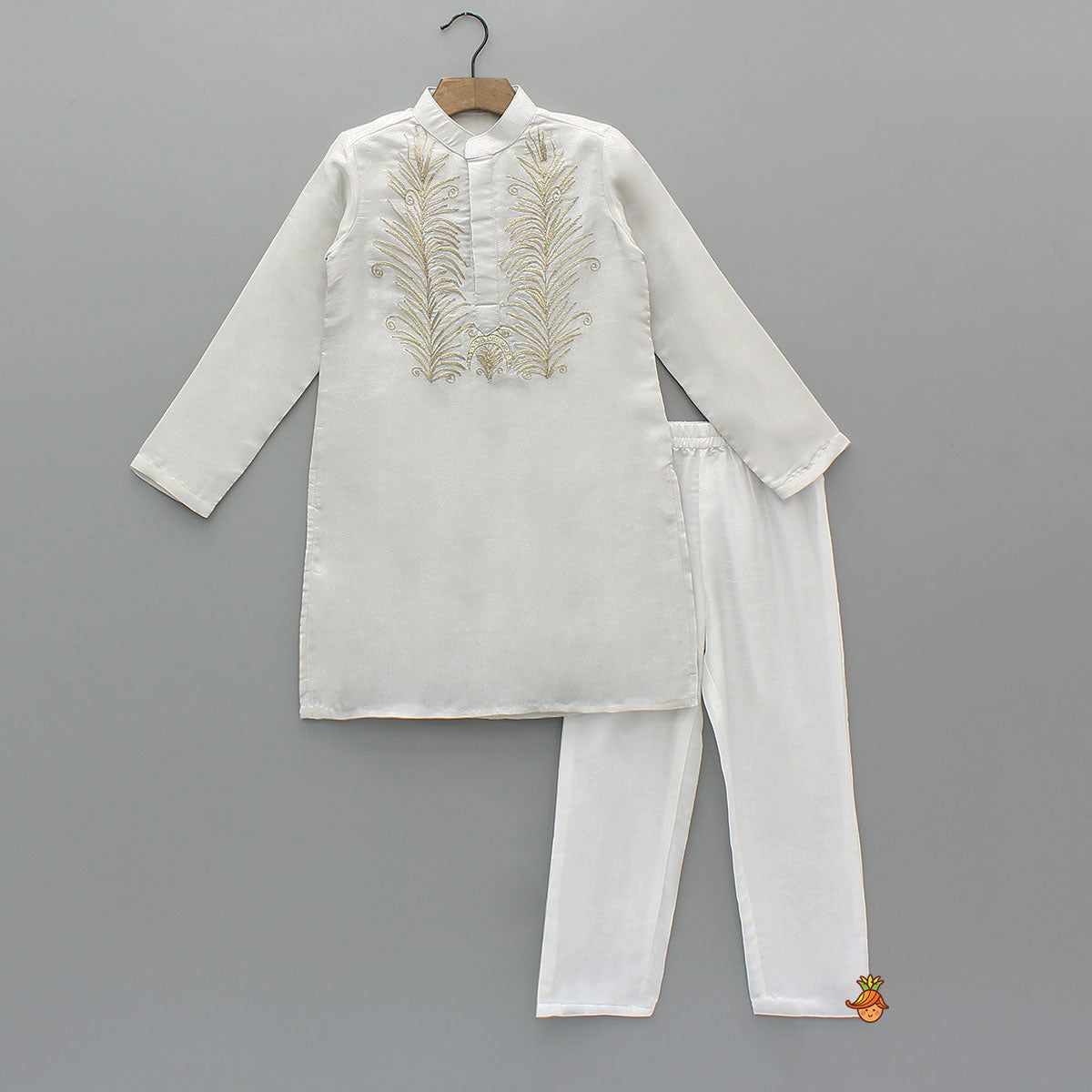 Front Placket Shimmery Kurta With Pyjama