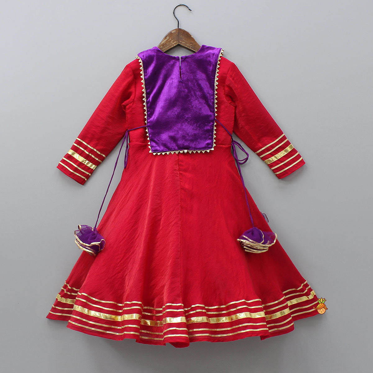 Side Knot Detailed Shiny Flared Anarkali