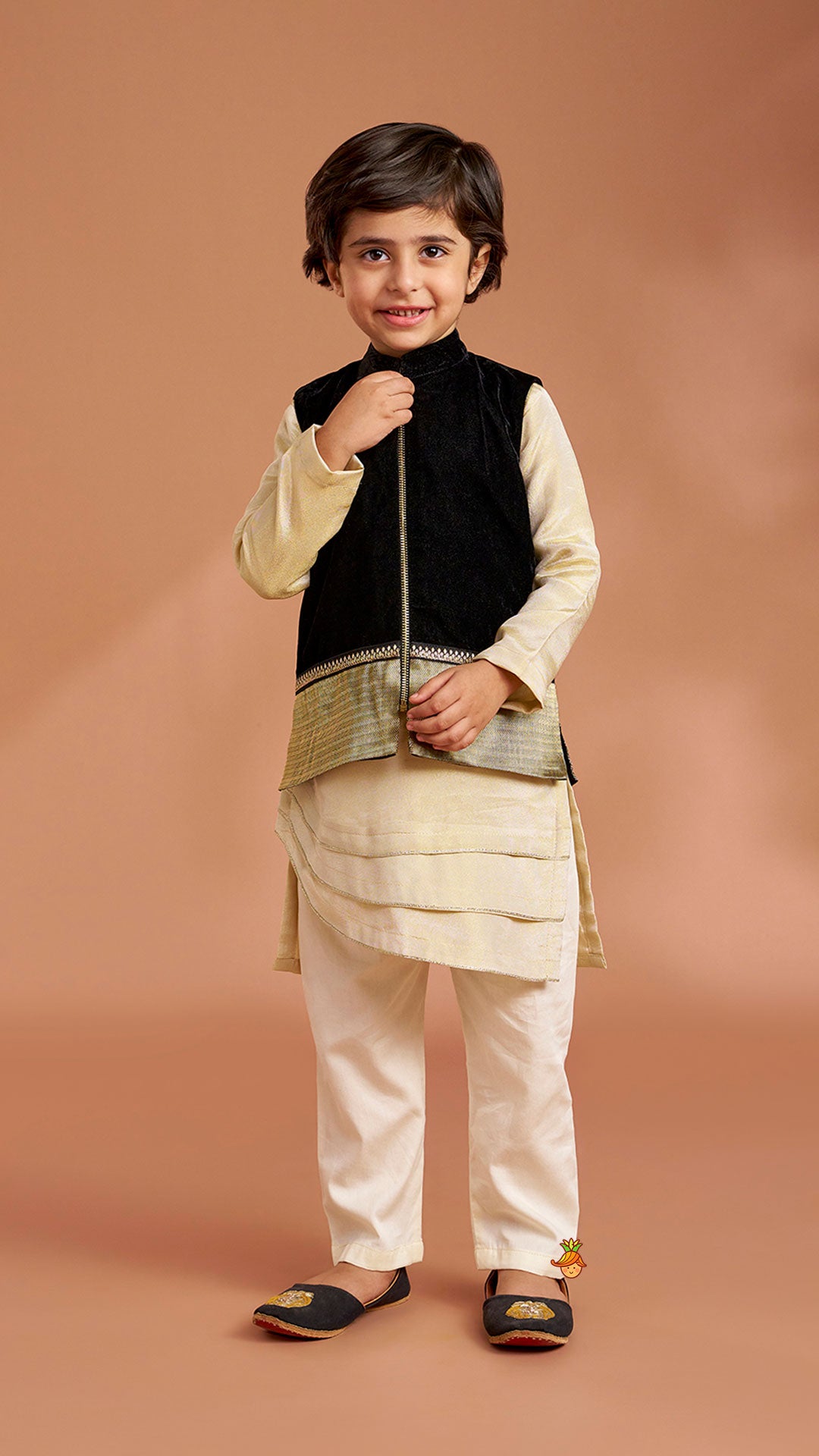 Shimmery Stylish Cut Hem Kurta With Velvet Jacket And Pyjama