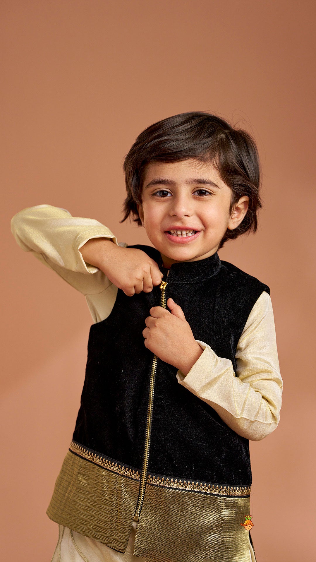 Shimmery Stylish Cut Hem Kurta With Velvet Jacket And Pyjama