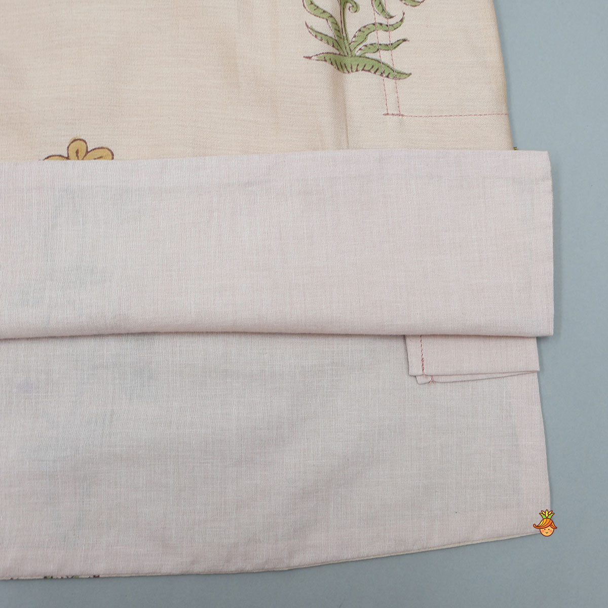 Ethnic Floral Printed Kurta With Pocket Detail Jacket And Pyjama