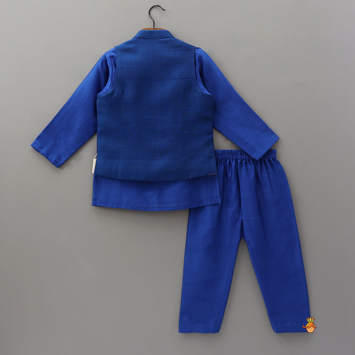 Embroidered Front-Panel Kurta With Open Jacket And Pyjama