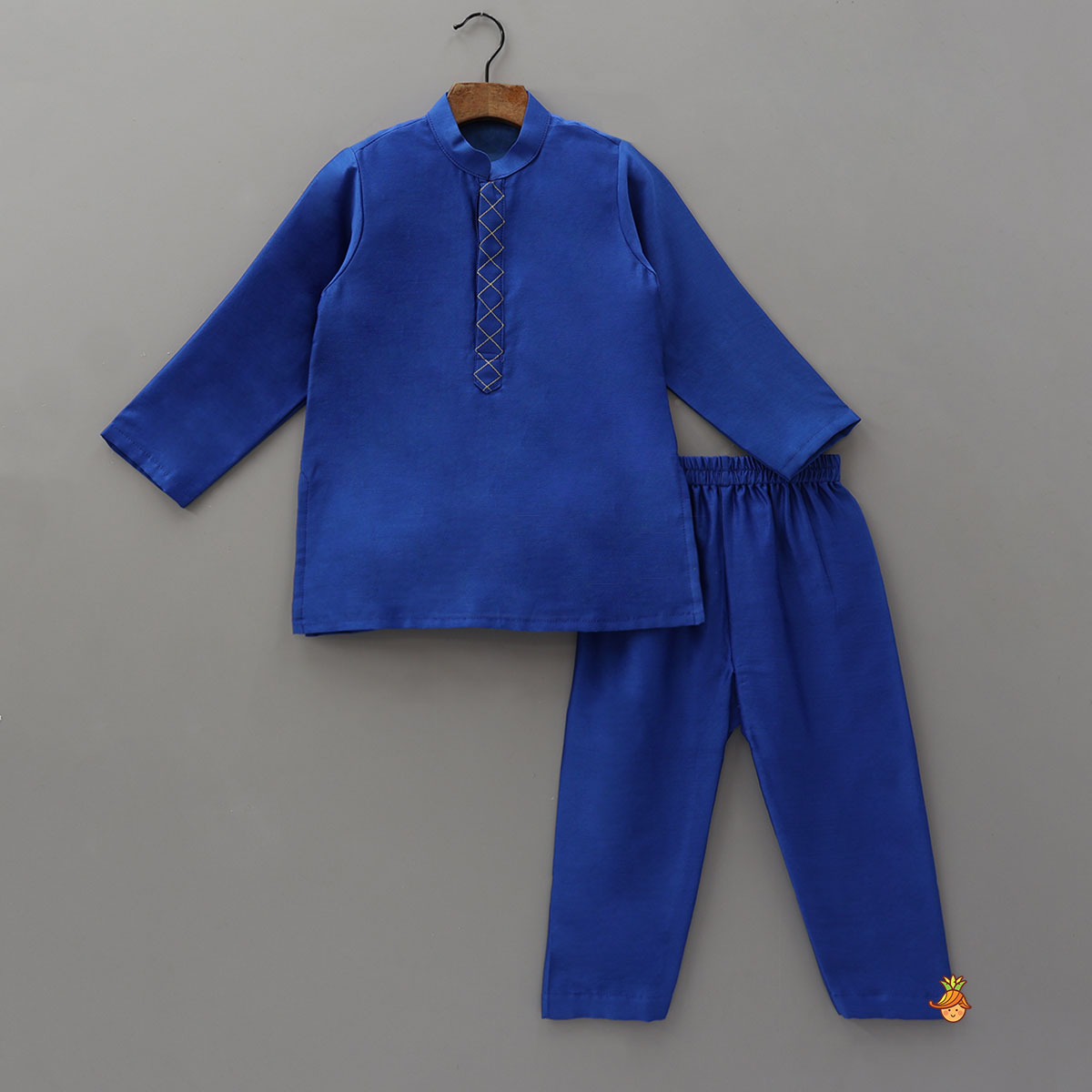 Embroidered Front-Panel Kurta With Open Jacket And Pyjama