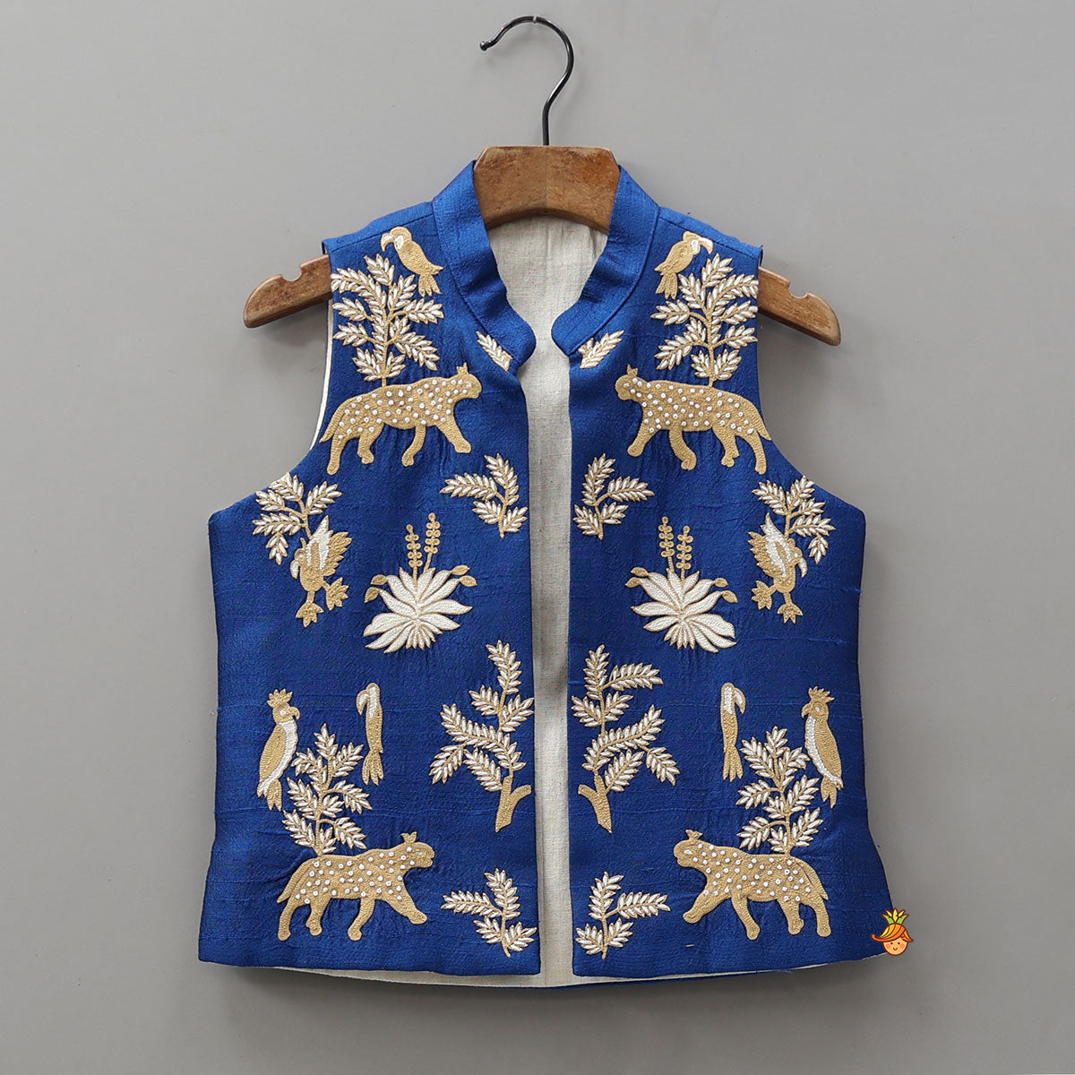 Embroidered Front-Panel Kurta With Open Jacket And Pyjama