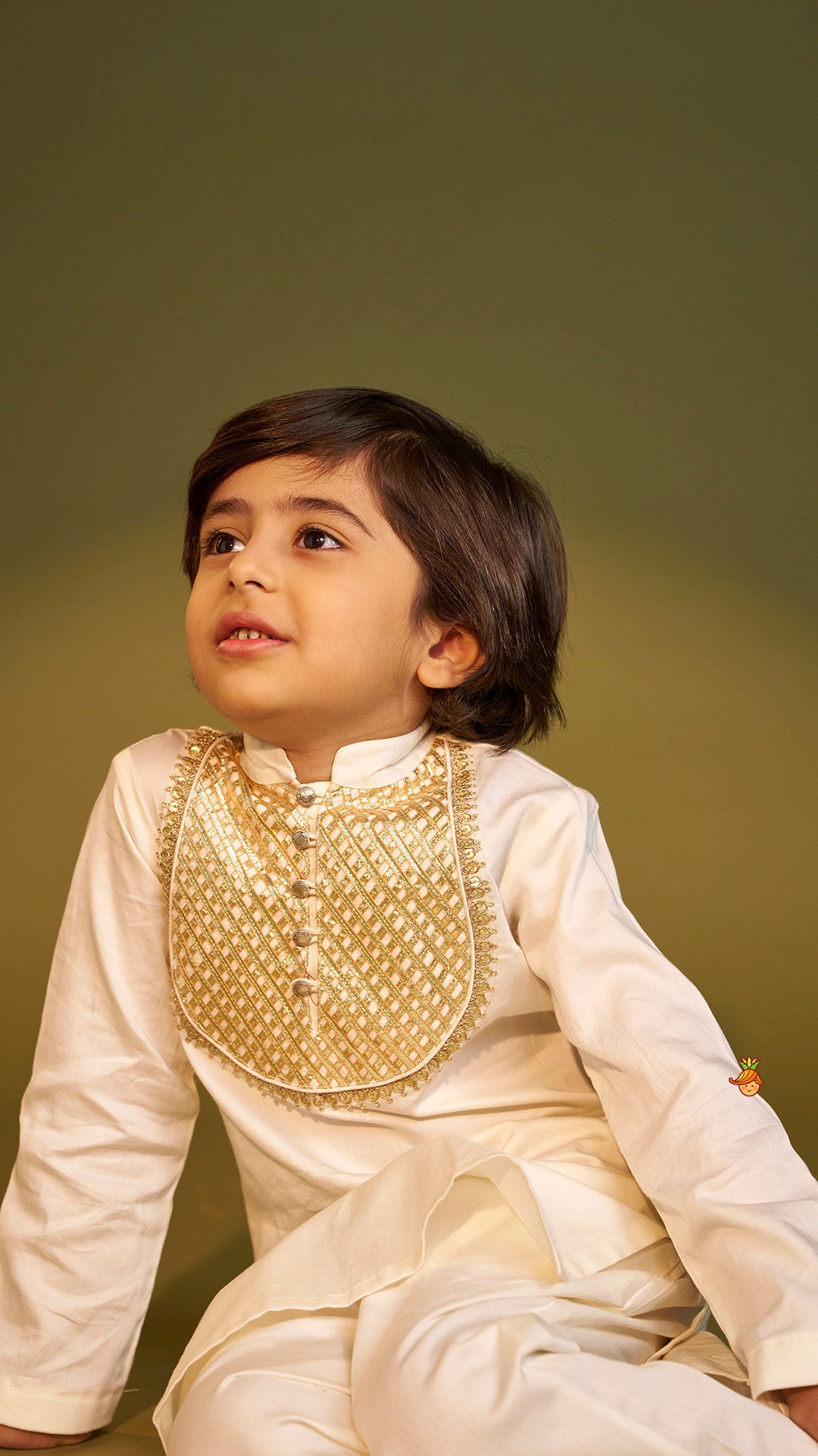 Lace Detailed Yoke Kurta And Pyjama