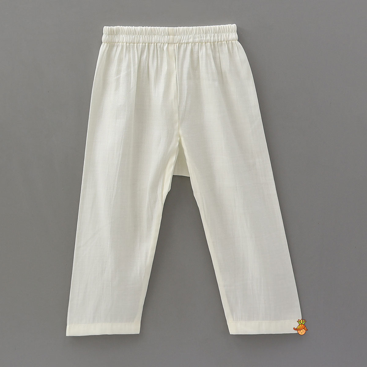 Pin Tuck Detail Kurta And Pyjama