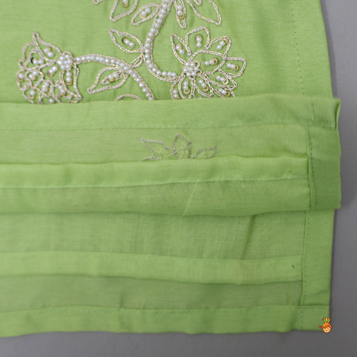 Pin Tuck Detail Kurta And Pyjama