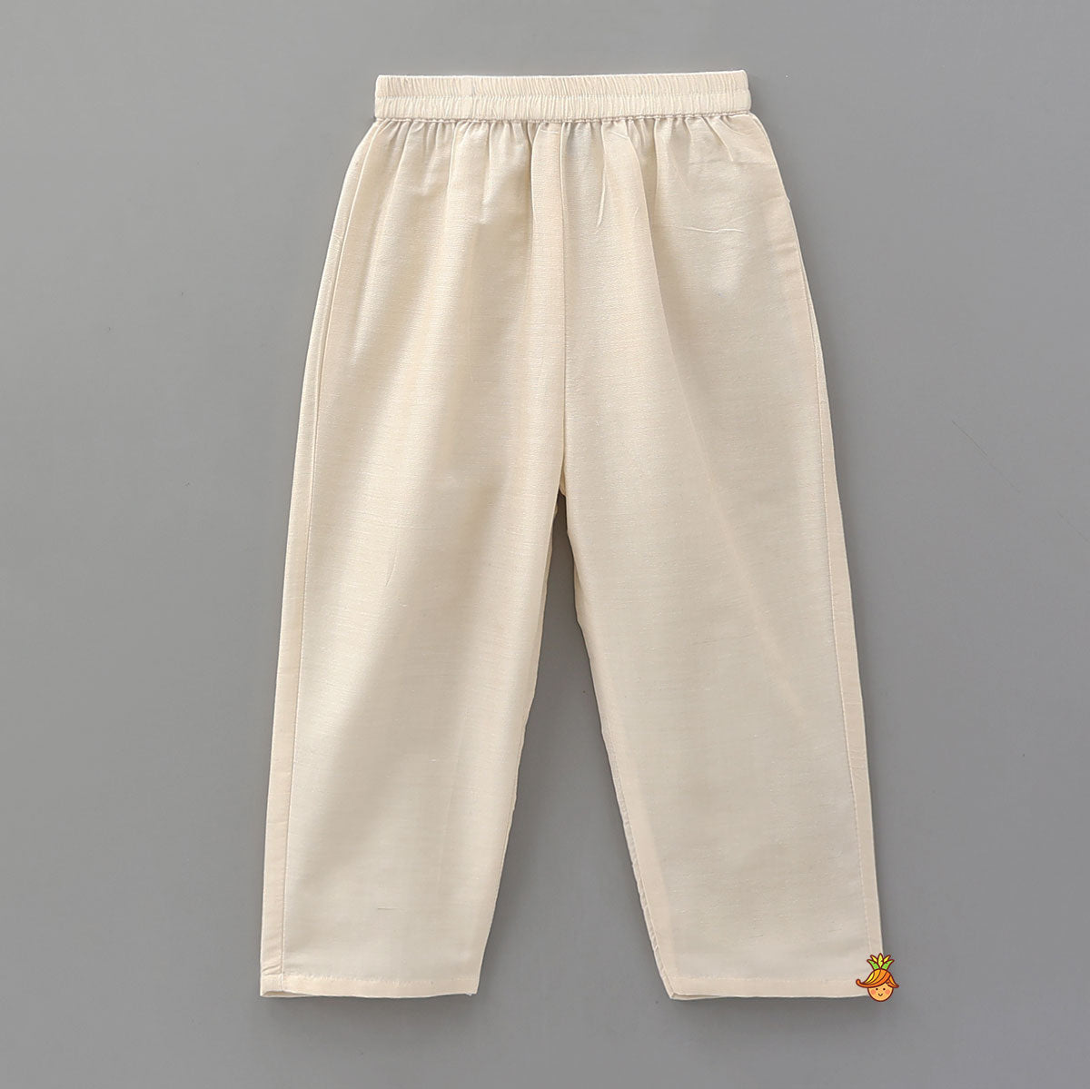 Contrasting Pin Tuck Yoke Detail Kurta And Pyjama