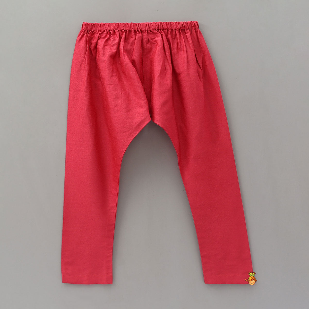 Elegant Kurta With Pocket-Detail Printed Jacket And Pyjama