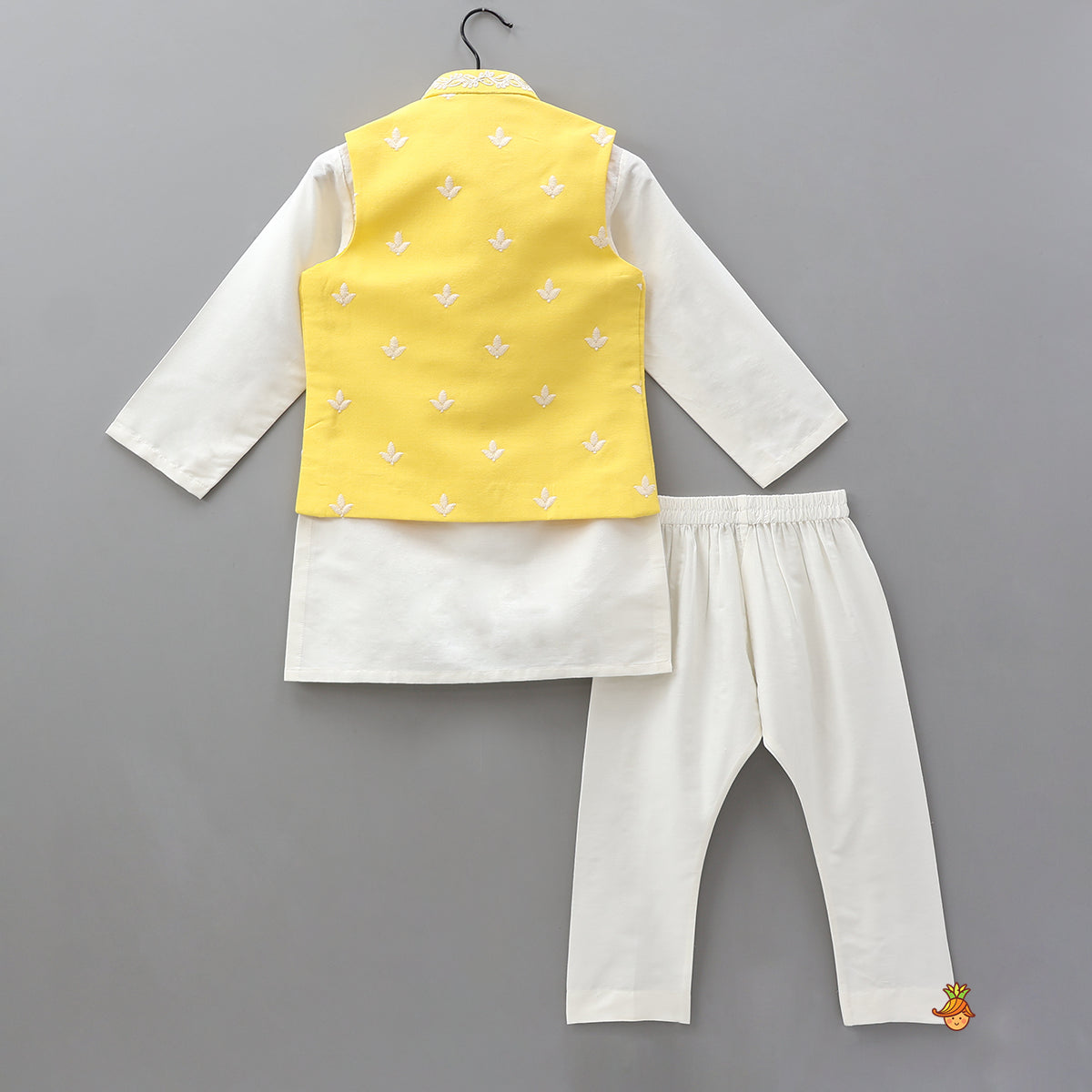 Ethnic Kurta With Thread-Work Jacket And Pyjama