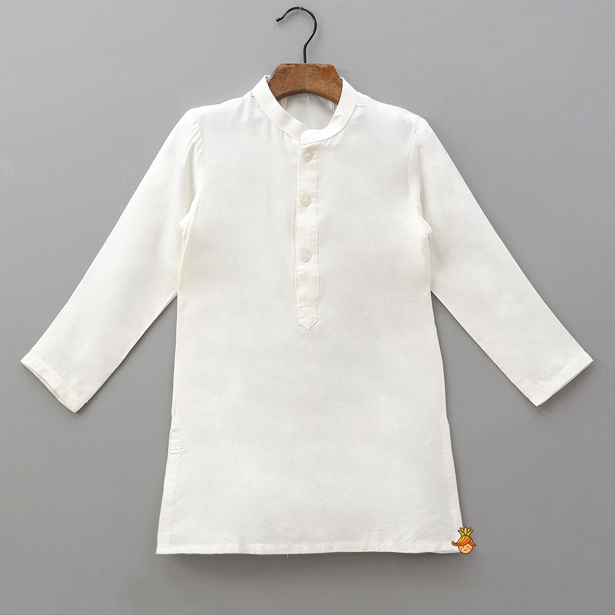 Ethnic Kurta With Thread Embroidered Jacket And Pyjama