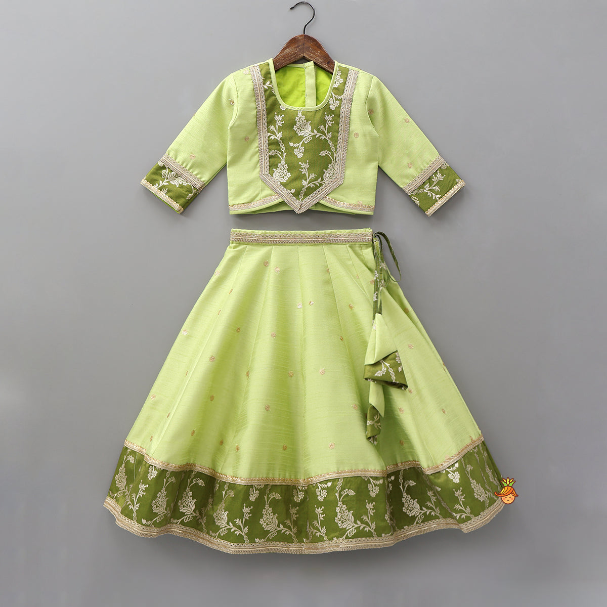 Contrast Yoke Top With Lehenga And Net Dupatta