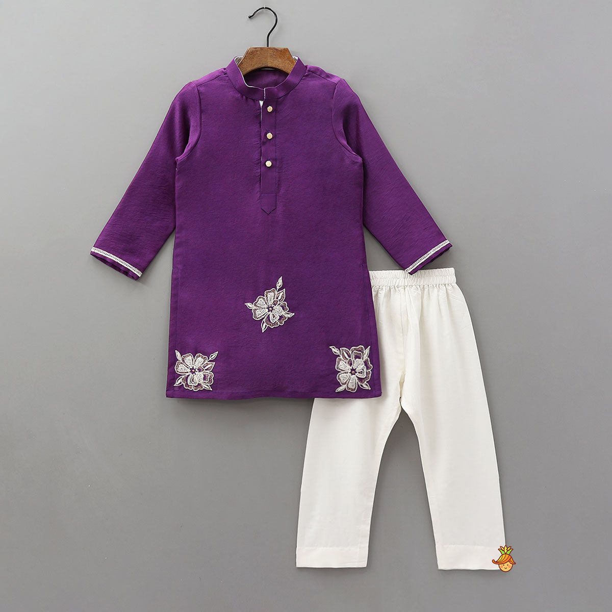 Ethnic Kurta With Pocket-Detail Printed Jacket And Pyjama