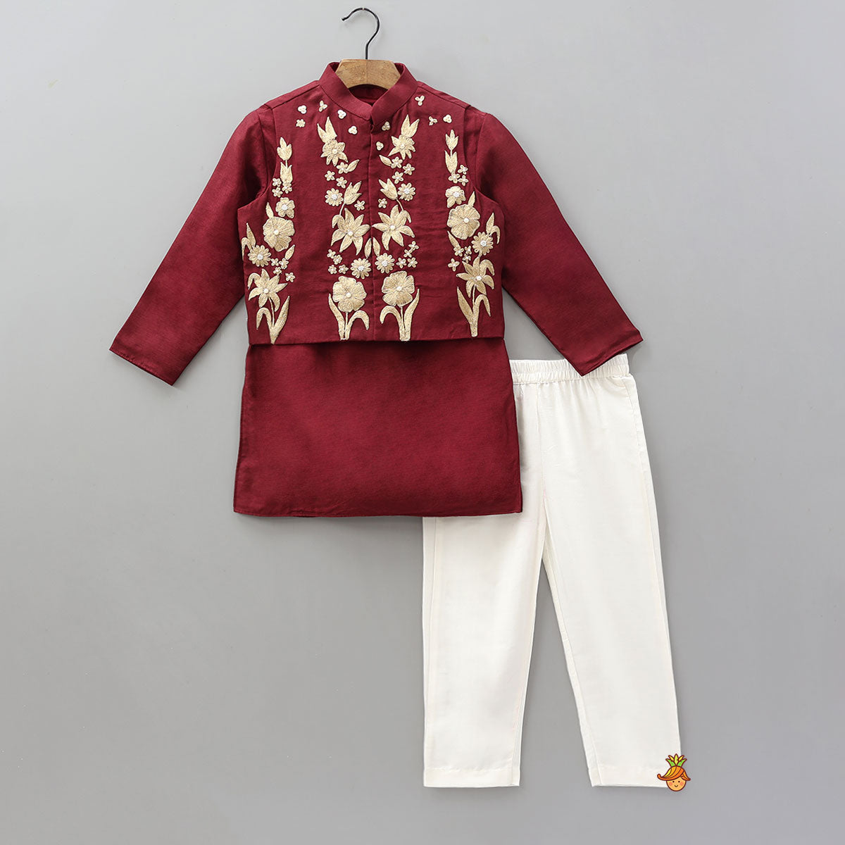 Ethnic Kurta With Embroidered Jacket And Pyjama