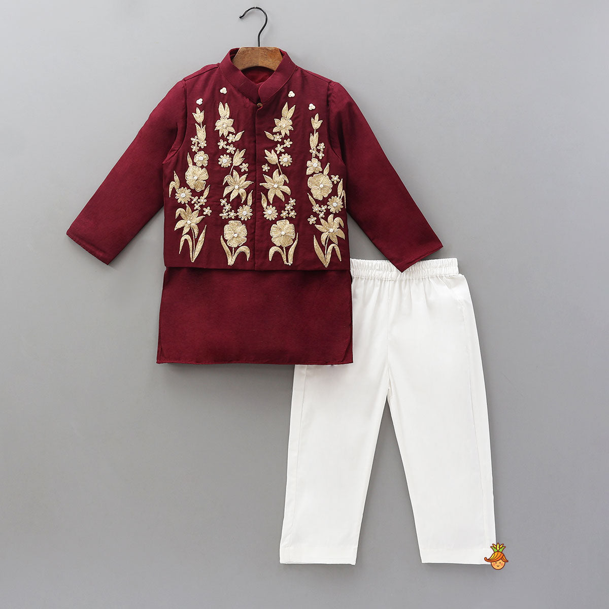 Ethnic Kurta With Embroidered Jacket And Pyjama