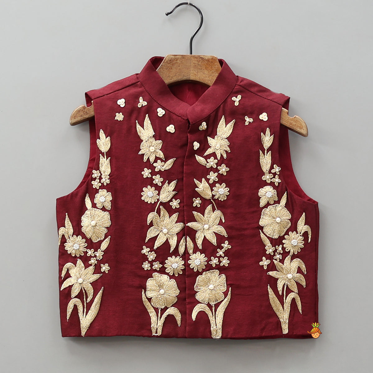 Ethnic Kurta With Embroidered Jacket And Pyjama