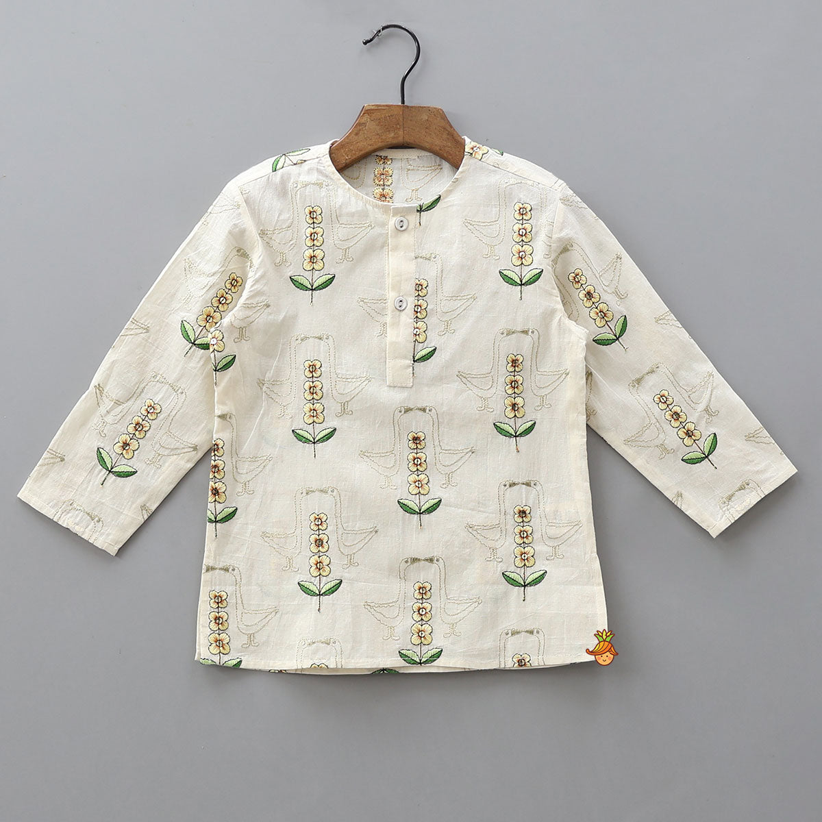 Floral Thread Embroidered Kurta With Pyjama