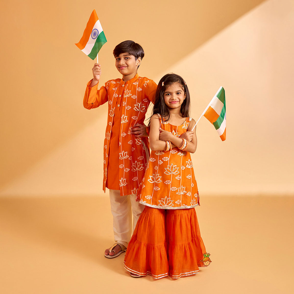 Ethnic Jacket Style Kurta And Pyjama twinning model image 1