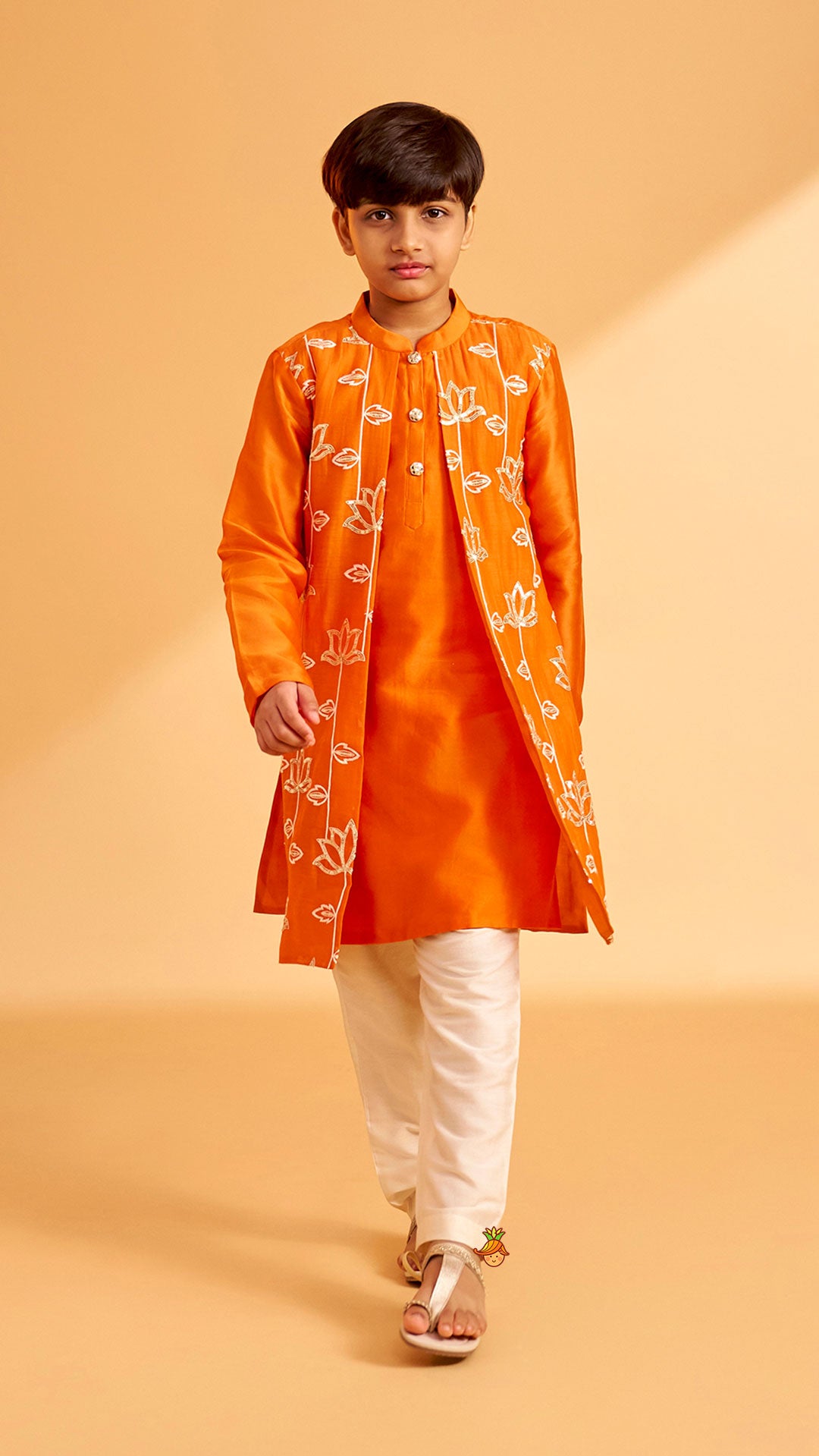 Ethnic Jacket Style Kurta And Pyjama